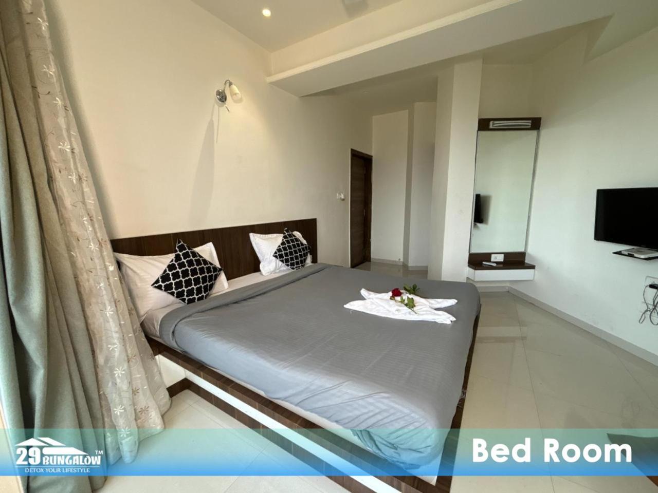 Highfield Boutique Villa By 29 Bungalow ماهاباليشوار المظهر الخارجي الصورة