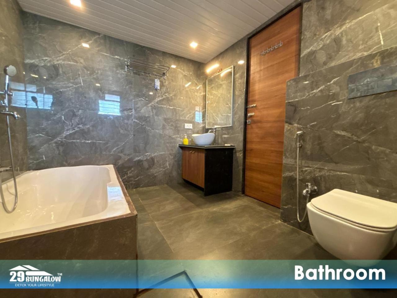 Highfield Boutique Villa By 29 Bungalow ماهاباليشوار المظهر الخارجي الصورة
